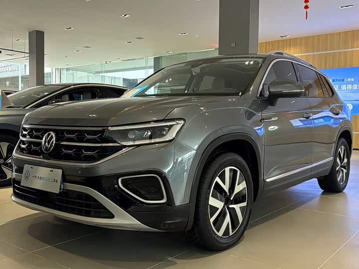 Volkswagen Tayron, 2023 — купить в Перми под ключ