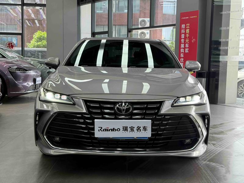 Toyota Avalon, 2022 — фото 2 из 12