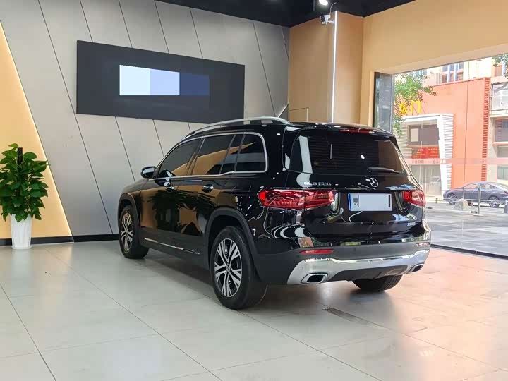 Mercedes-Benz GLB-Class, 2024 — фото 9 из 9