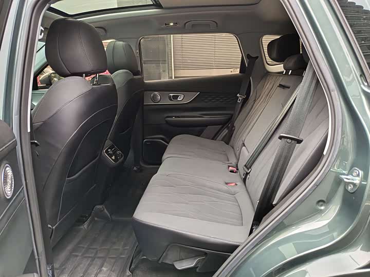 Chery Tiggo 8 Plus, 2024 — фото 6 из 9