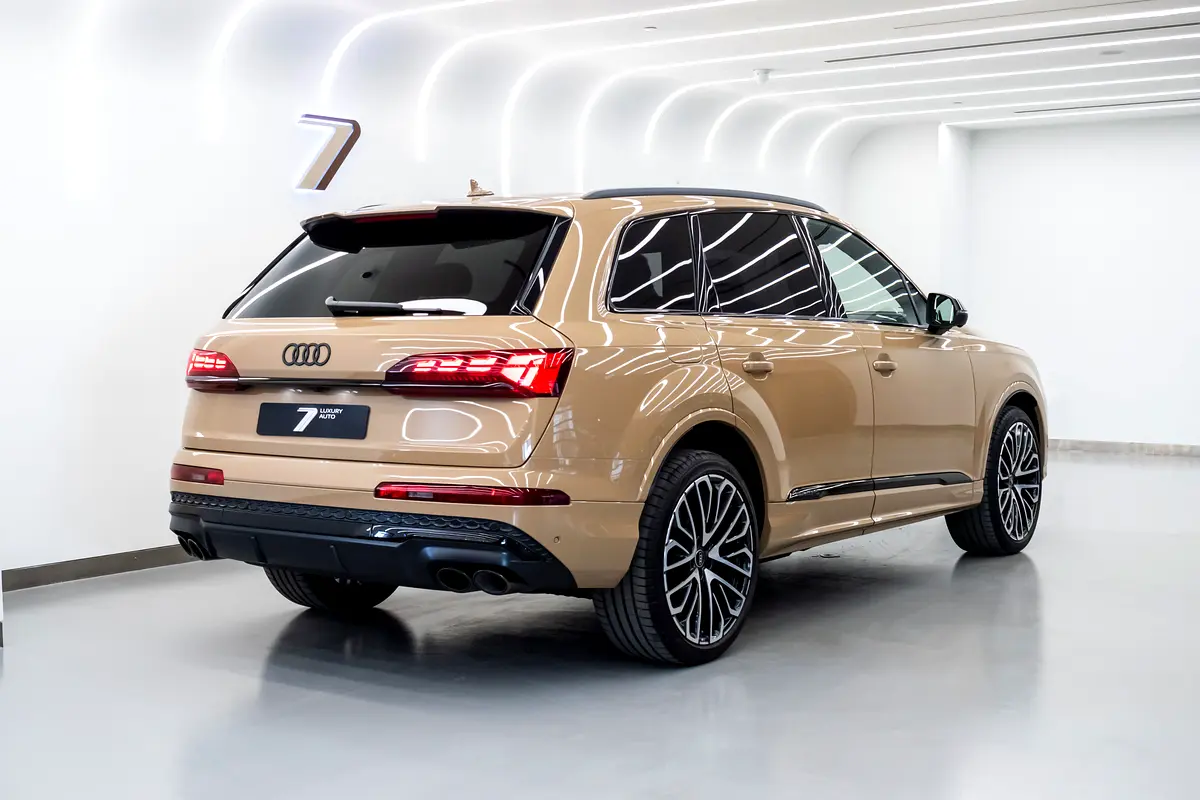 Audi SQ7, 2025 — фото 4 из 10