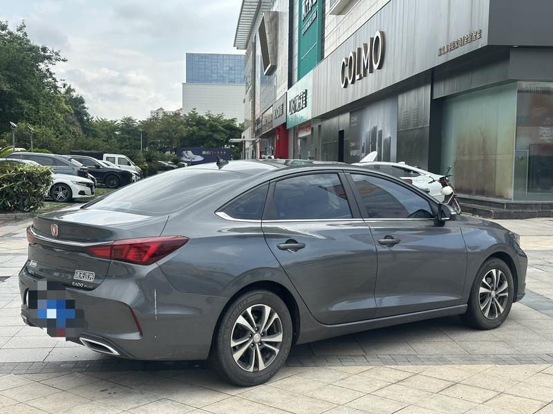 Changan Eado Plus, 2022 — фото 6 из 10