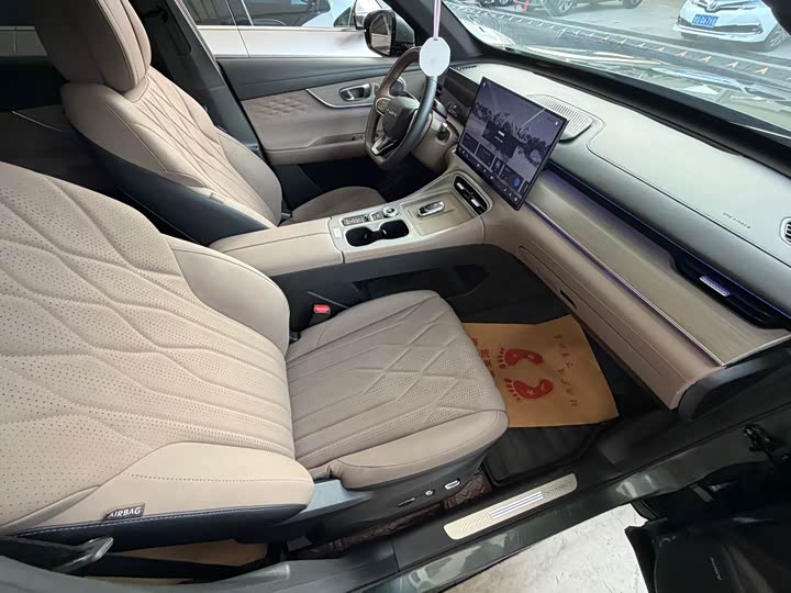 Chery Tiggo 8 Plus, 2024 — фото 4 из 9