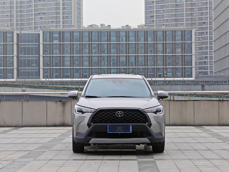 Toyota Corolla Cross, 2023 — фото 2 из 10