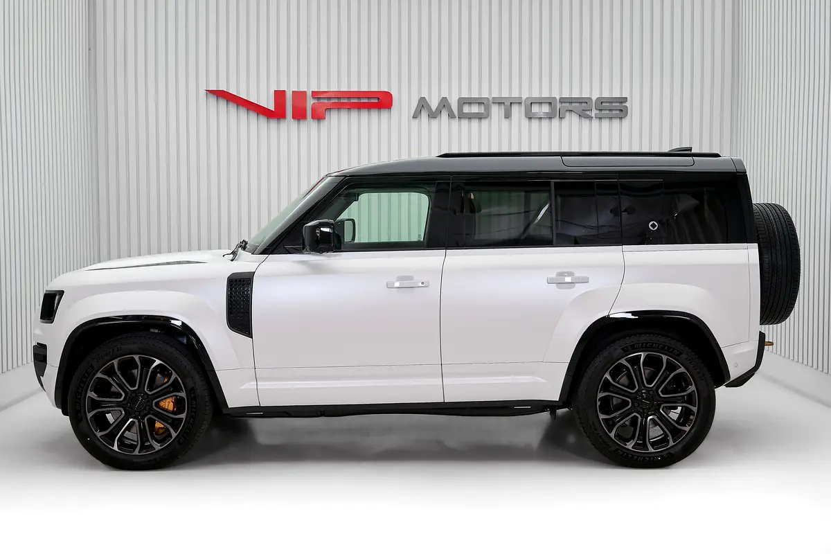 Land Rover Defender, 2026 — фото 7 из 10