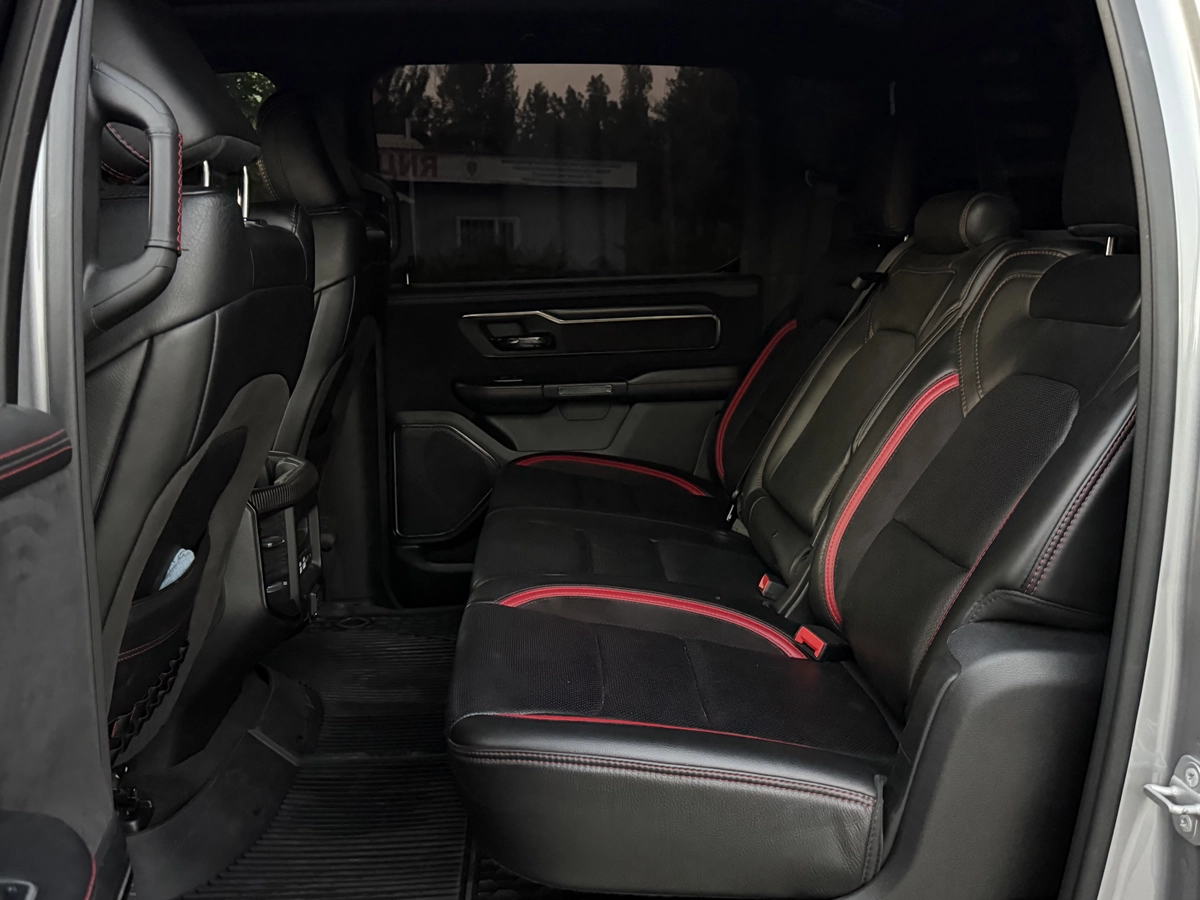 Dodge RAM, 2021 — фото 11 из 11