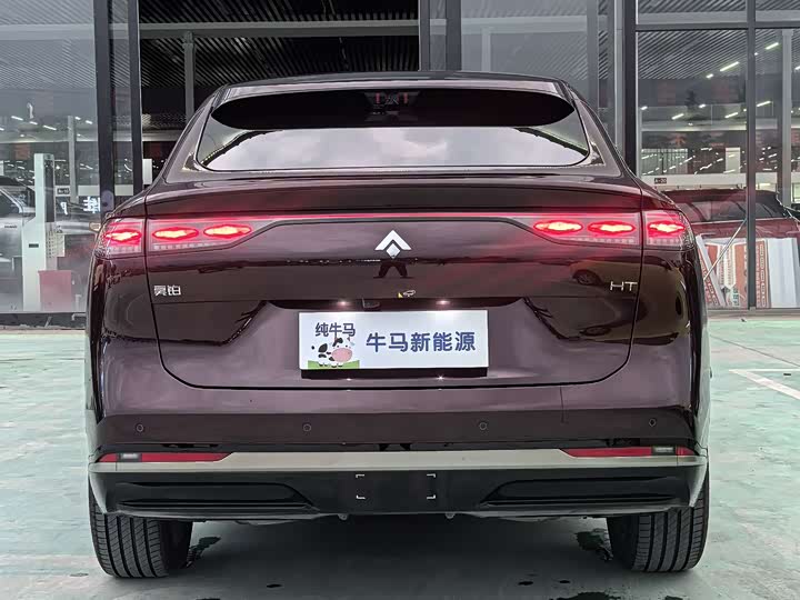 GAC Hyptec HT, 2025 — фото 8 из 9