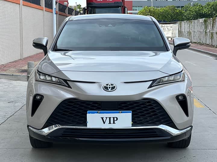 Toyota Venza, 2024 — фото 2 из 9