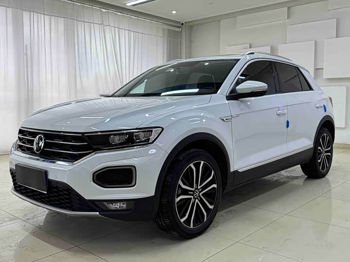 Volkswagen T-Roc, 2022 — купить в Туле под ключ