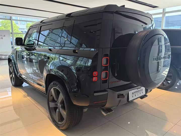 Land Rover Defender, 2022 — фото 4 из 9