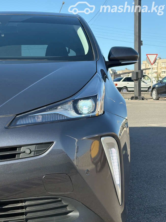 Toyota Prius, 2021 — фото 7 из 12