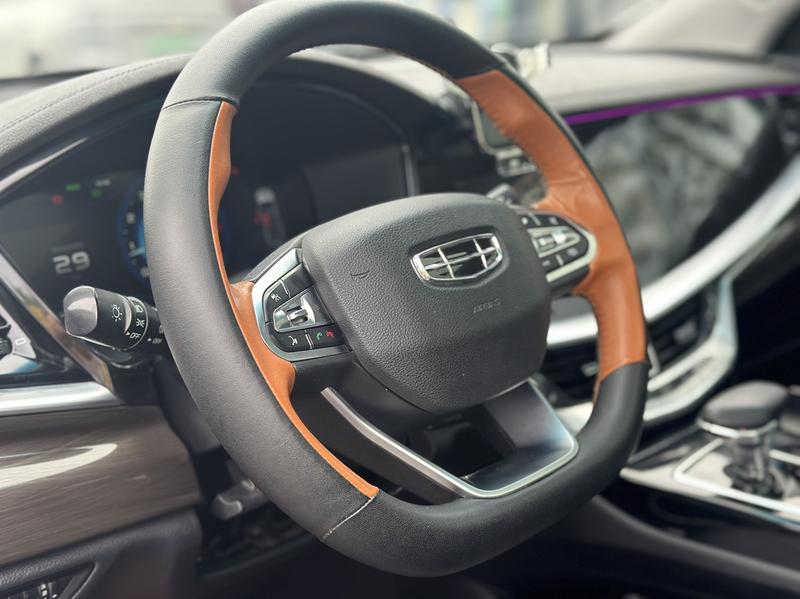 Geely Emgrand GT, 2022 — фото 9 из 12