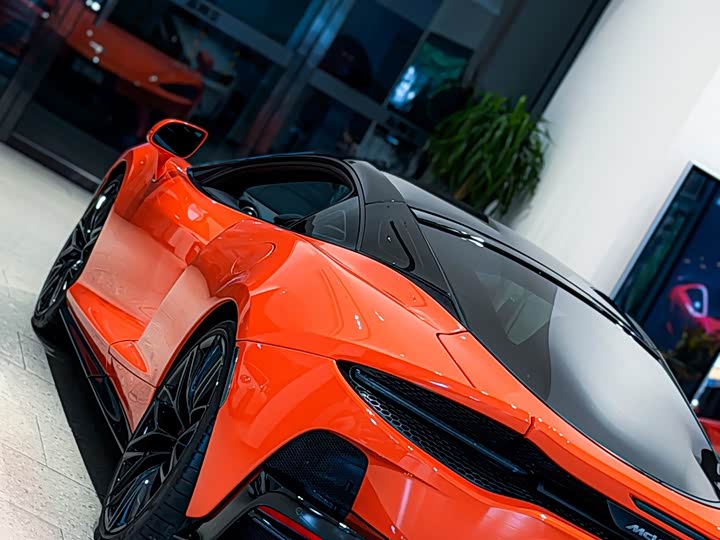 McLaren GT, 2022 — фото 7 из 9