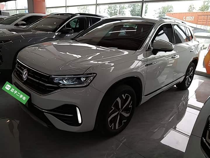 Volkswagen Tayron GTE Hybrid, 2024 — купить в Орле под ключ