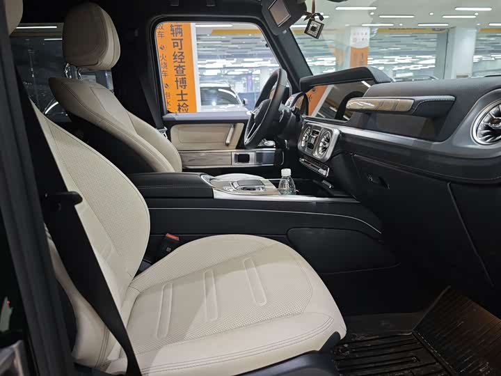 Mercedes-Benz G-Class, 2025 — фото 6 из 9