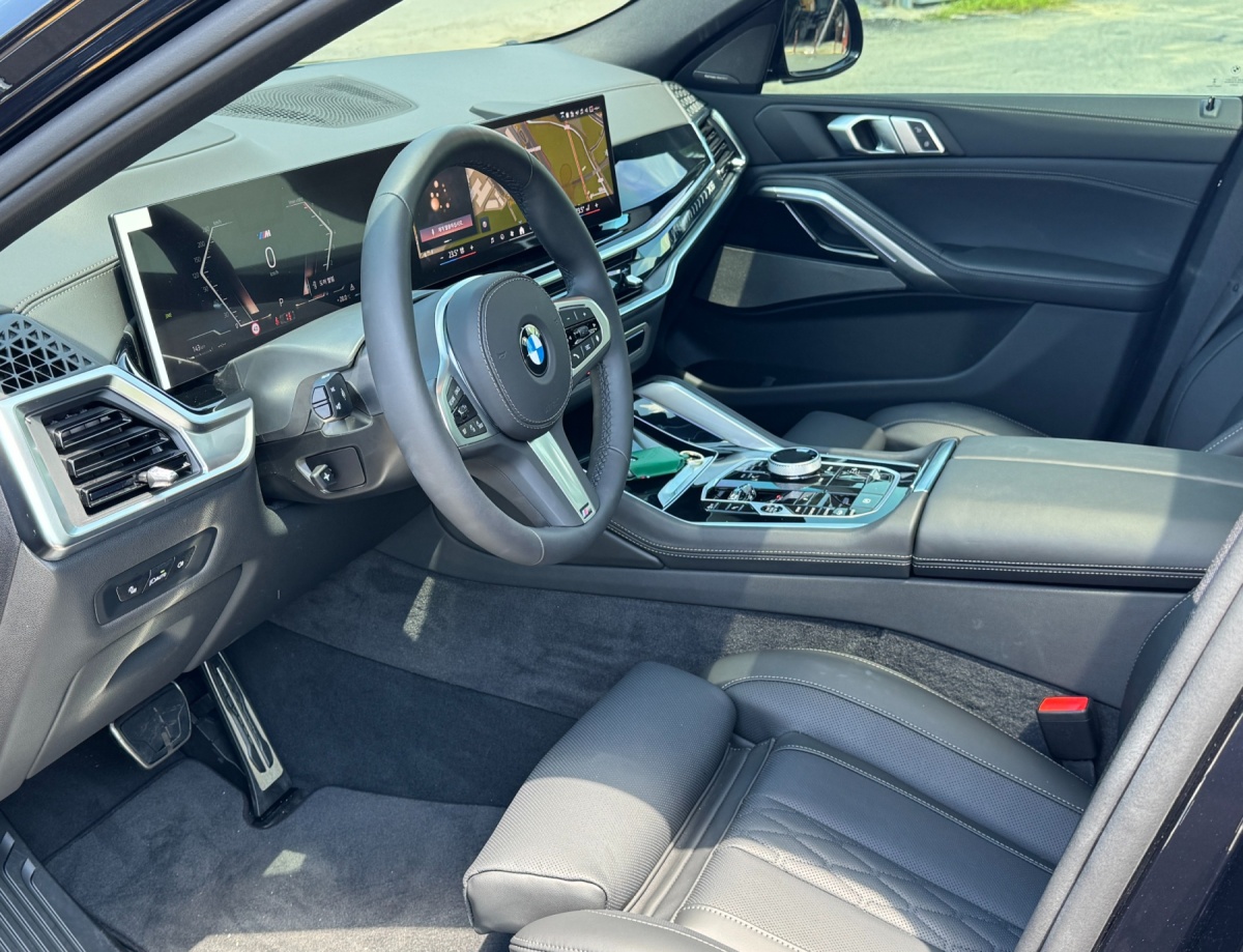 BMW X6, 2025 — фото 11 из 12