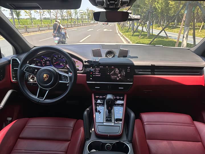 Porsche Cayenne, 2021 — фото 7 из 9