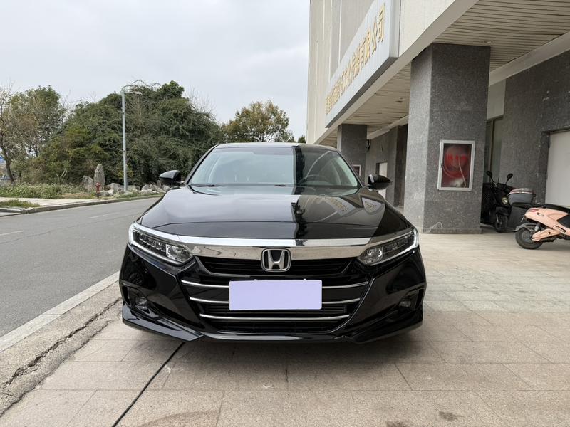 Honda Accord, 2022 — фото 2 из 12