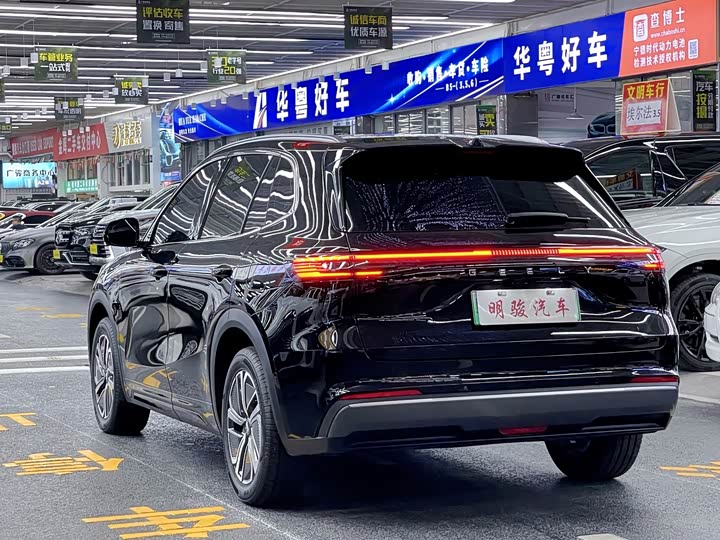 Geely Galaxy Starship 7, 2025 — фото 4 из 9