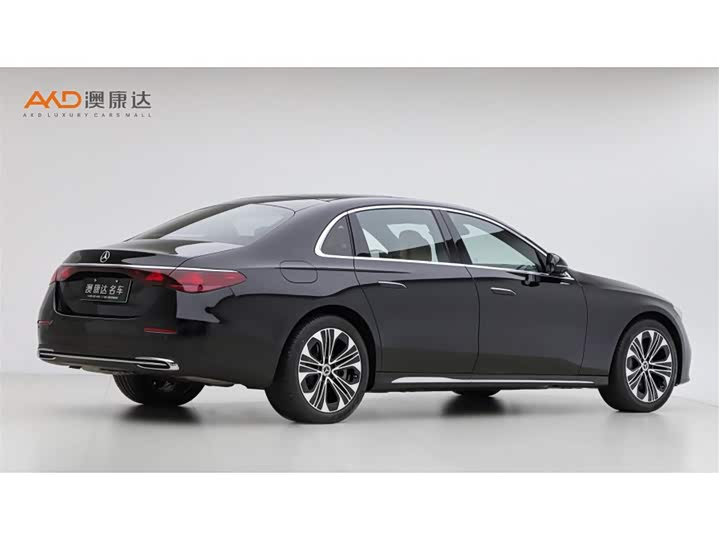 Mercedes-Benz E-Class Hybrid, 2025 — фото 3 из 9