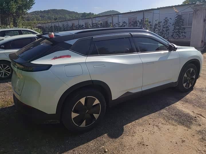 Dongfeng Aeolus L7, 2024 — фото 3 из 9