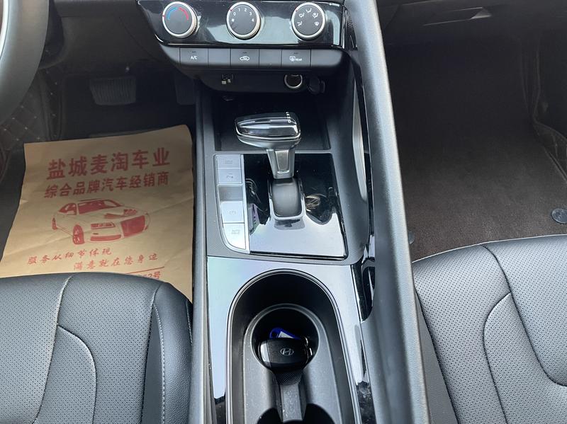 Hyundai Elantra N line, 2025 — фото 10 из 12