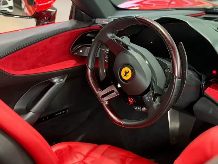 Ferrari SF90, 2023 — фото 5 из 9