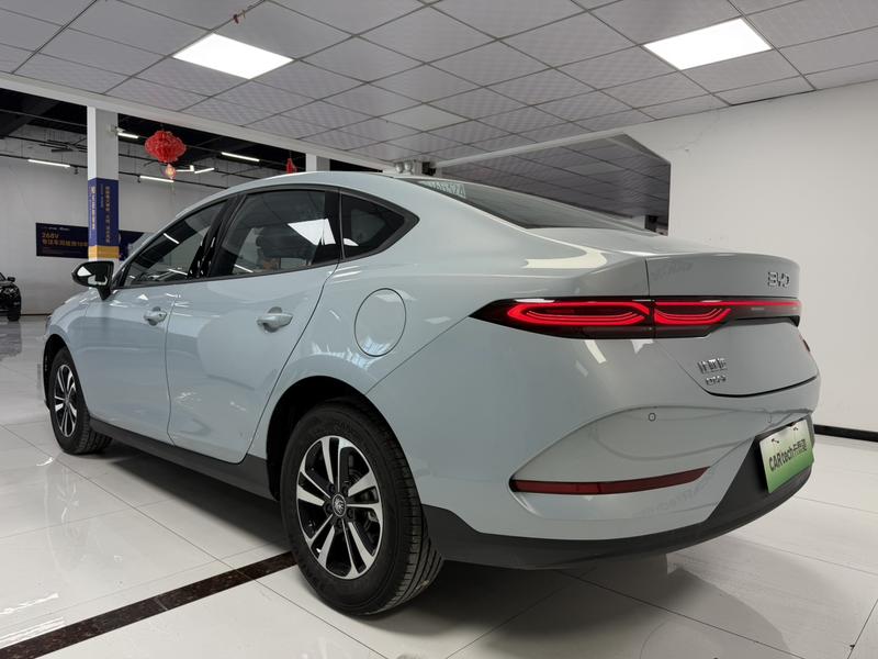 BYD Qin Plus, 2026 — фото 4 из 12