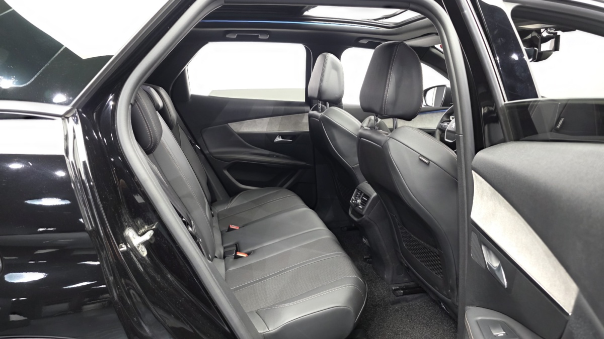 Peugeot 3008, 2022 — фото 12 из 12