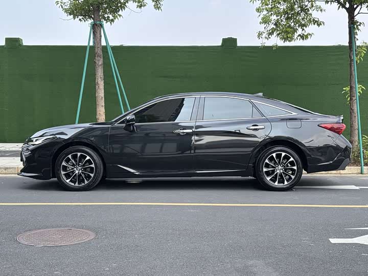 Toyota Avalon, 2024 — фото 7 из 9