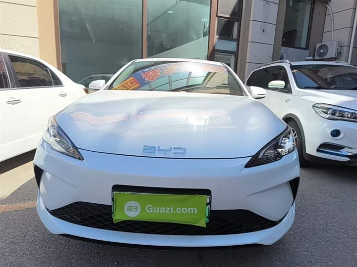 BYD Seal 05 DM-i Hybrid, 2025 — фото 3 из 9