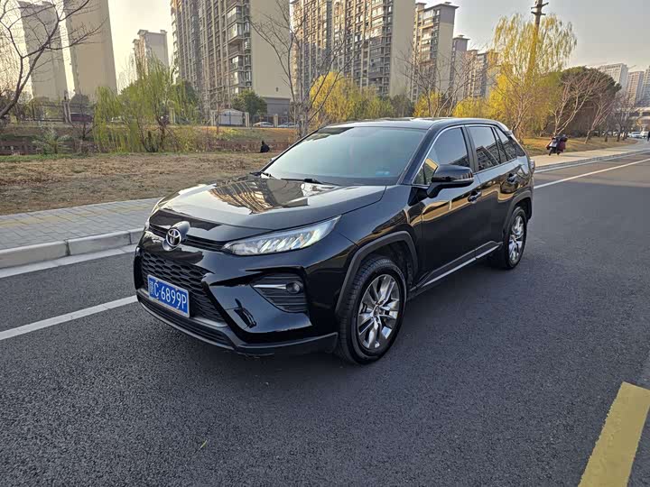 Toyota Wildlander, 2023 — фото 2 из 7