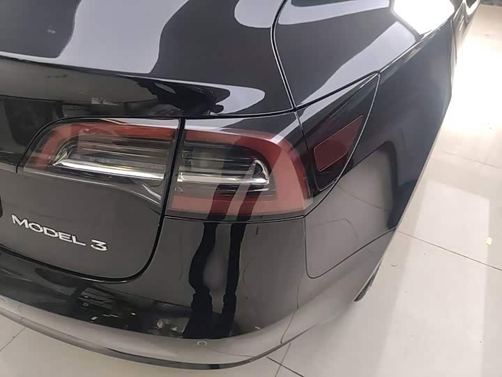 Tesla Model 3, 2022 — фото 8 из 9