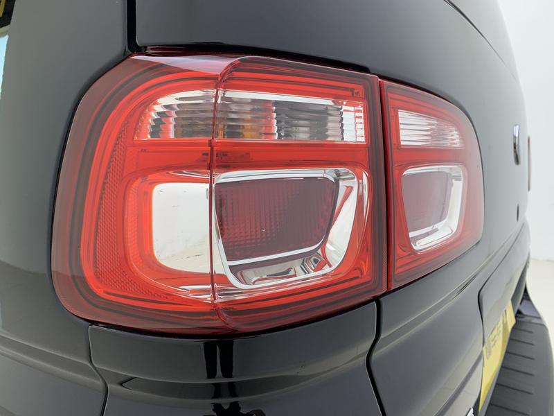 Dongfeng Forthing Lingzhi M5, 2026 — фото 10 из 12