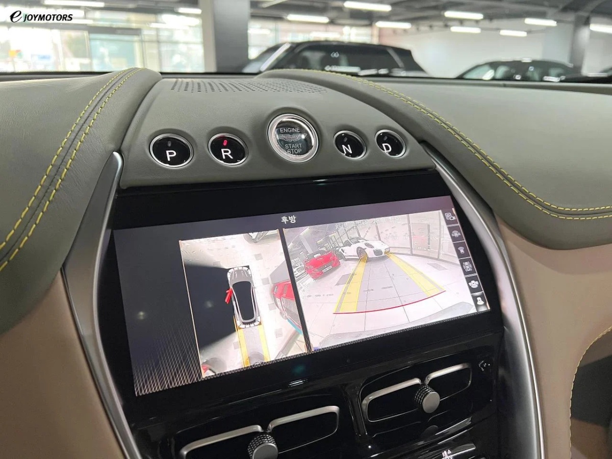 Aston Martin DBX, 2021 — фото 7 из 12