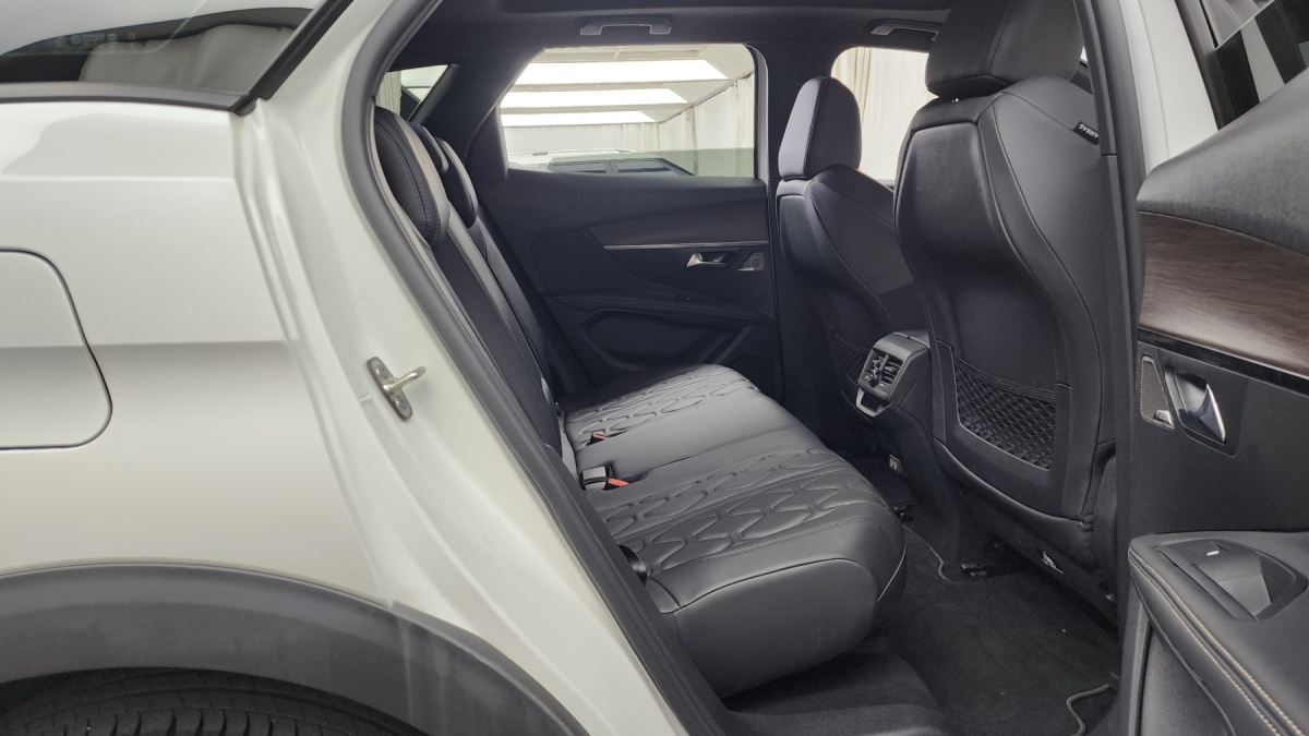 Peugeot 3008, 2024 — фото 12 из 12