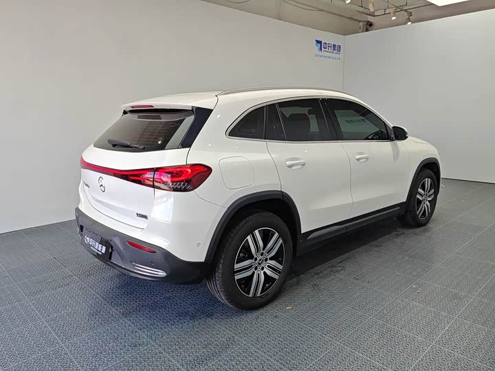 Mercedes-Benz EQA, 2023 — фото 6 из 9