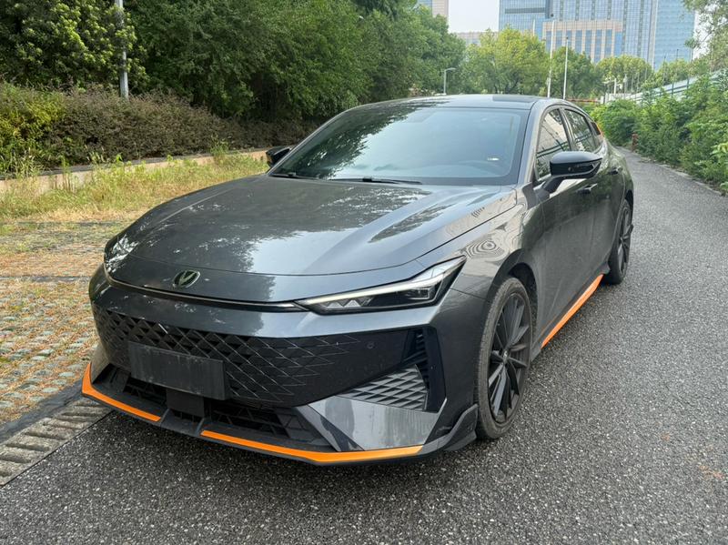 Changan UNI-V, 2023 — купить в Саратове под ключ