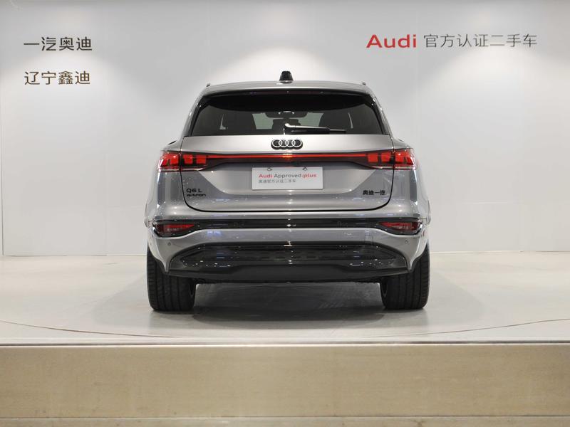 Audi Q6L e-tron, 2025 — фото 3 из 11