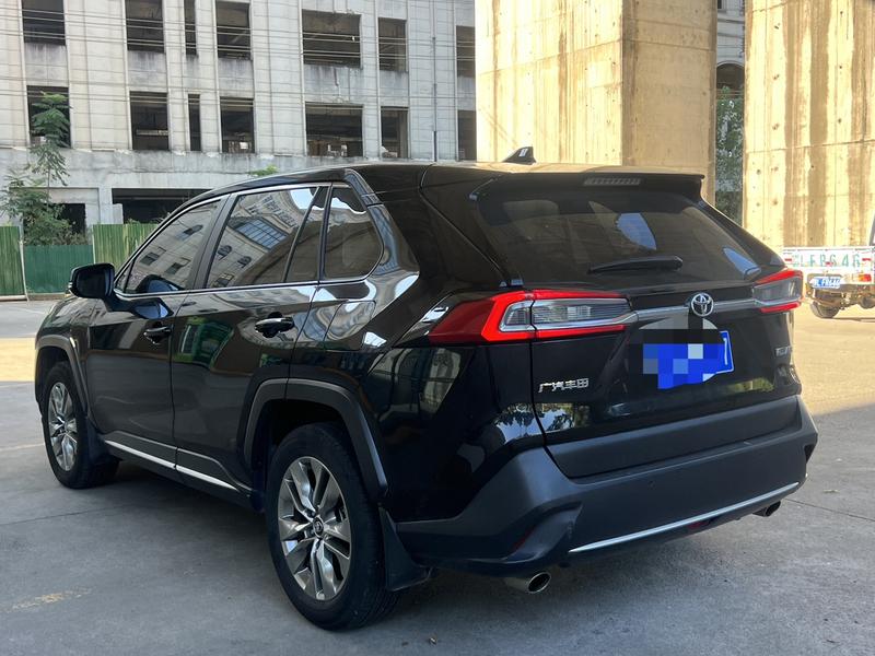 Toyota Wildlander, 2022 — фото 4 из 11