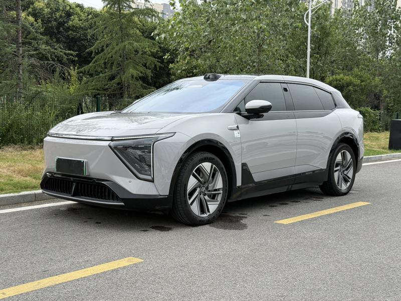 HiPhi Y, 2023 — купить в Брянске под ключ