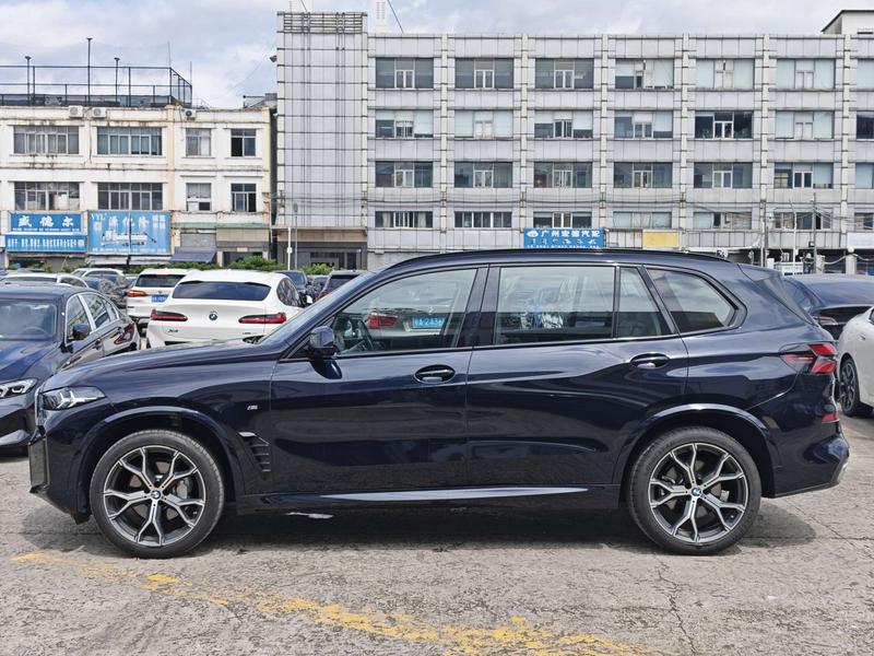 BMW X5, 2024 — фото 3 из 12