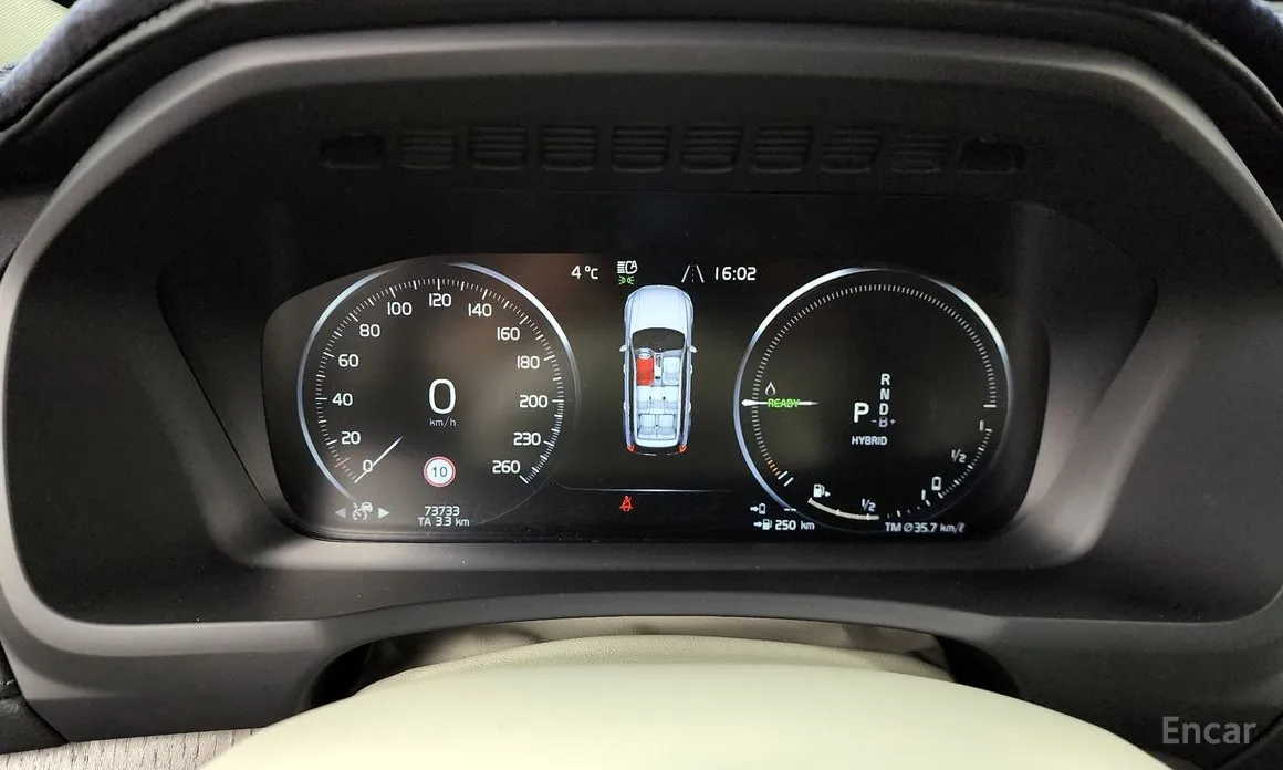 Volvo XC90, 2022 — фото 8 из 12