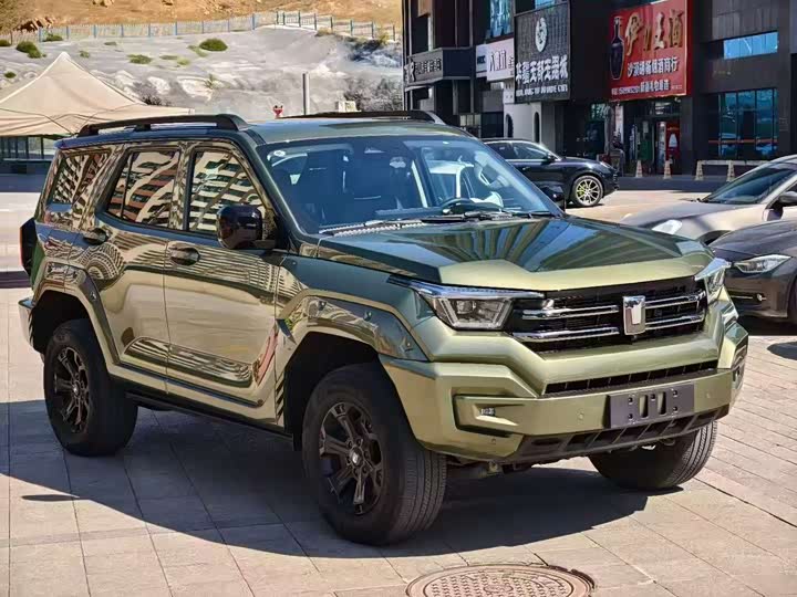 Tank 400 Hybrid, 2024 — купить в Кирове под ключ