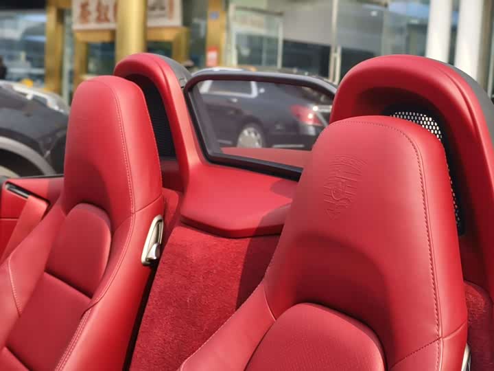 Porsche 718, 2022 — фото 6 из 9