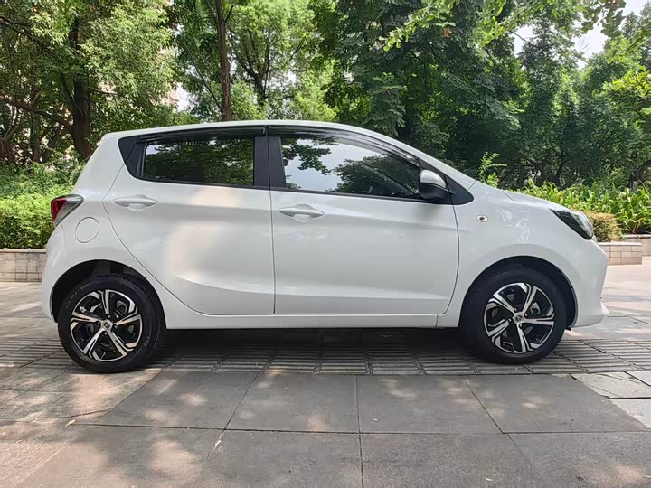 Changan BenBen E-Star, 2022 — фото 4 из 9