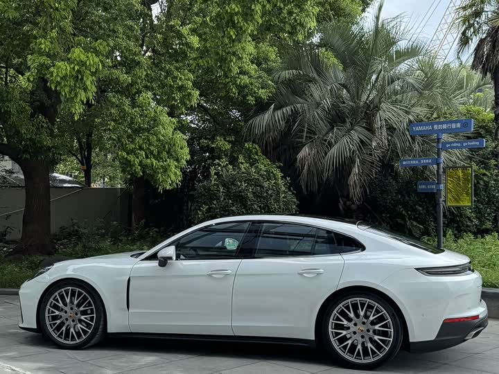 Porsche Panamera, 2025 — фото 4 из 9