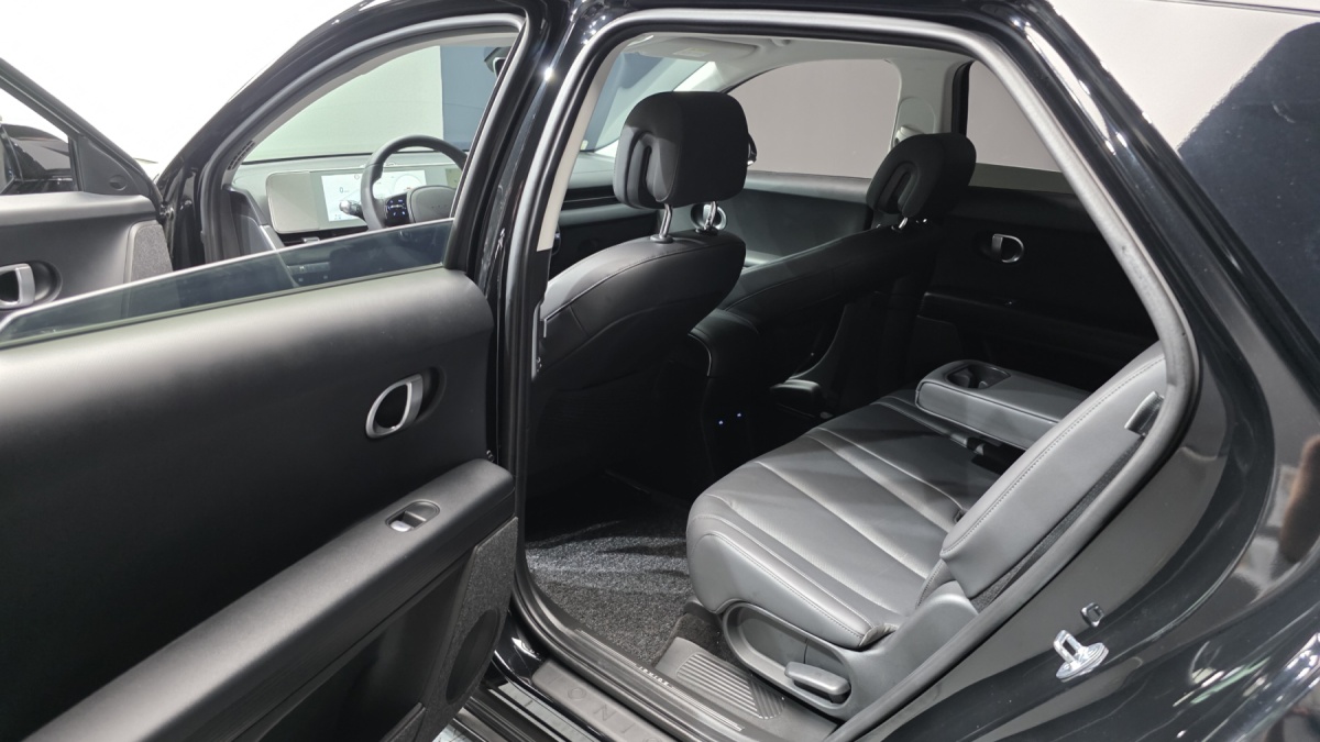 Hyundai Ioniq 5, 2023 — фото 10 из 12
