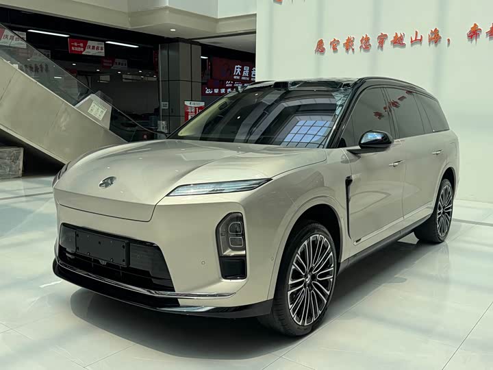 Nio ES8, 2025 — купить в Смоленске под ключ