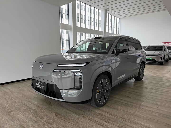 Denza N8L, 2025 — купить в Смоленске под ключ
